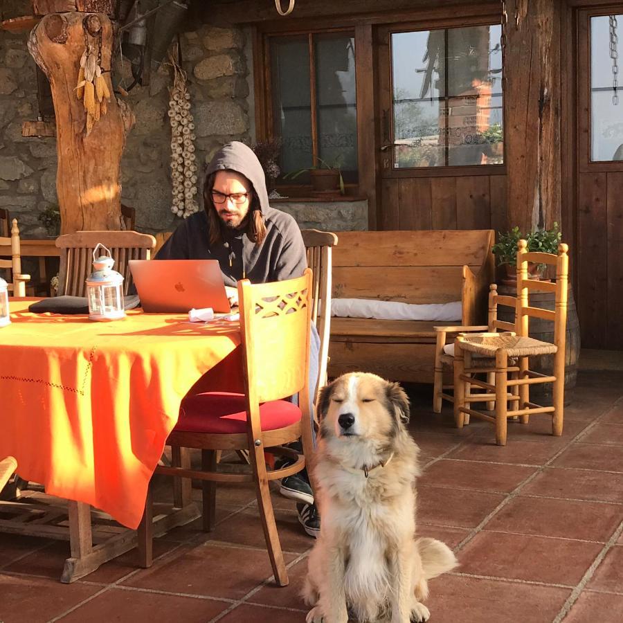 Casa Rural Calrei Lles Eksteriør billede